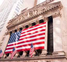 小说：刚结婚妻子就病逝，餐馆吃饭朋友拉住我说：我刚碰到嫂子了